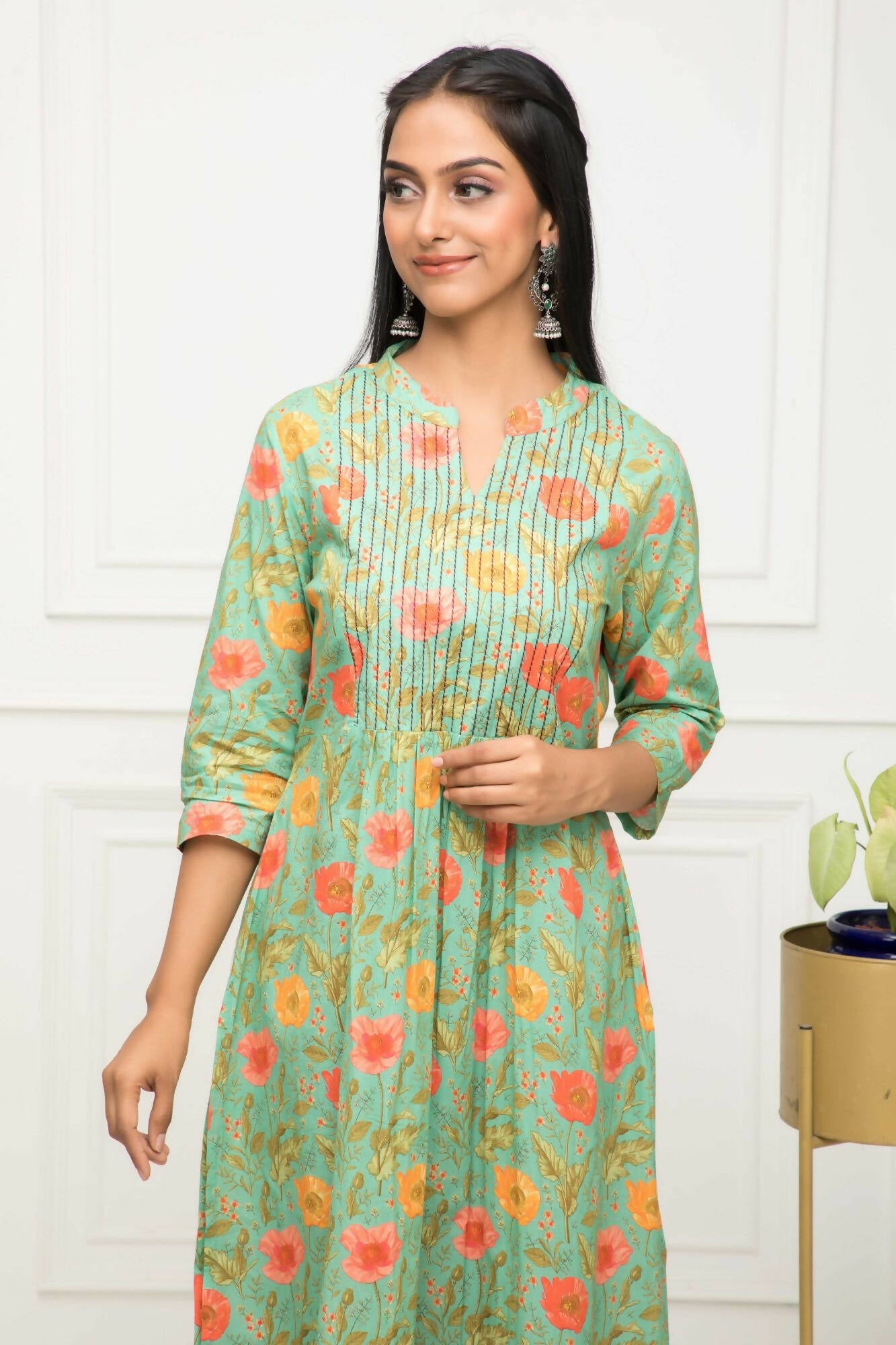 Myshka Women Green Floral Rayon A-Line Round Neck Kurtas - Distacart