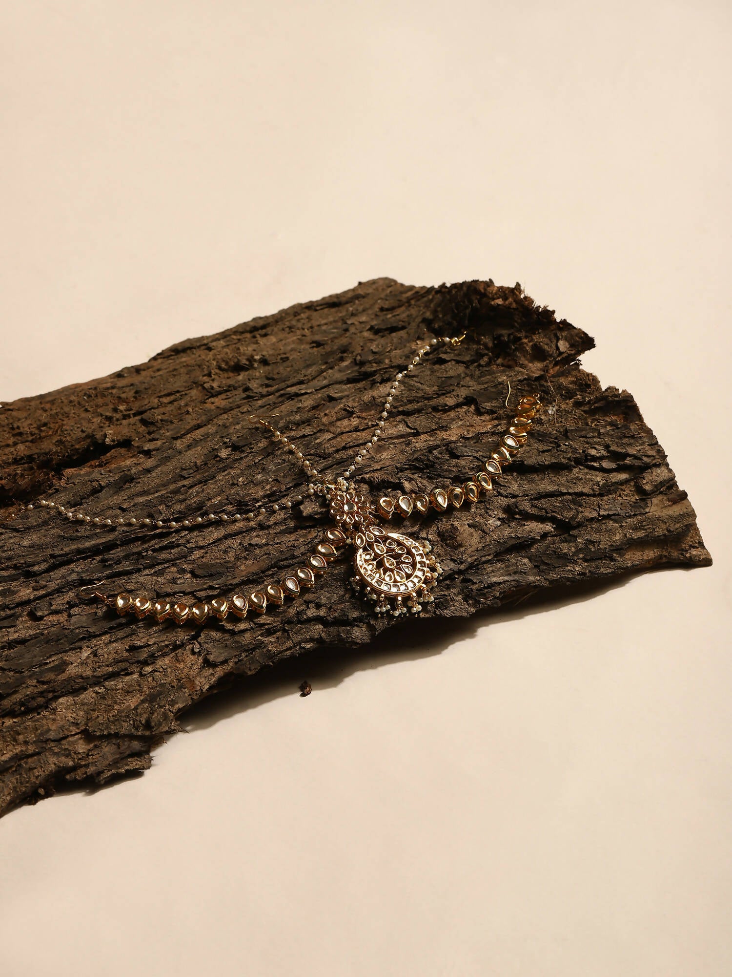 Women's Gold Plated Kundan Mathapatti Head Jewellery - Ruby Raang - Distacart