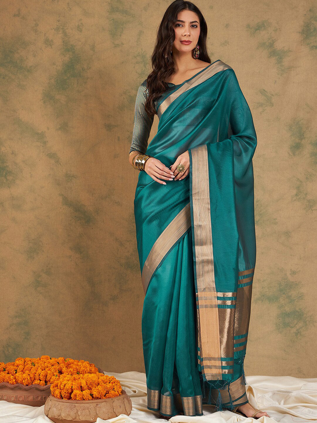 Sangria Organza Zari Kanjeevaram Saree - Distacart
