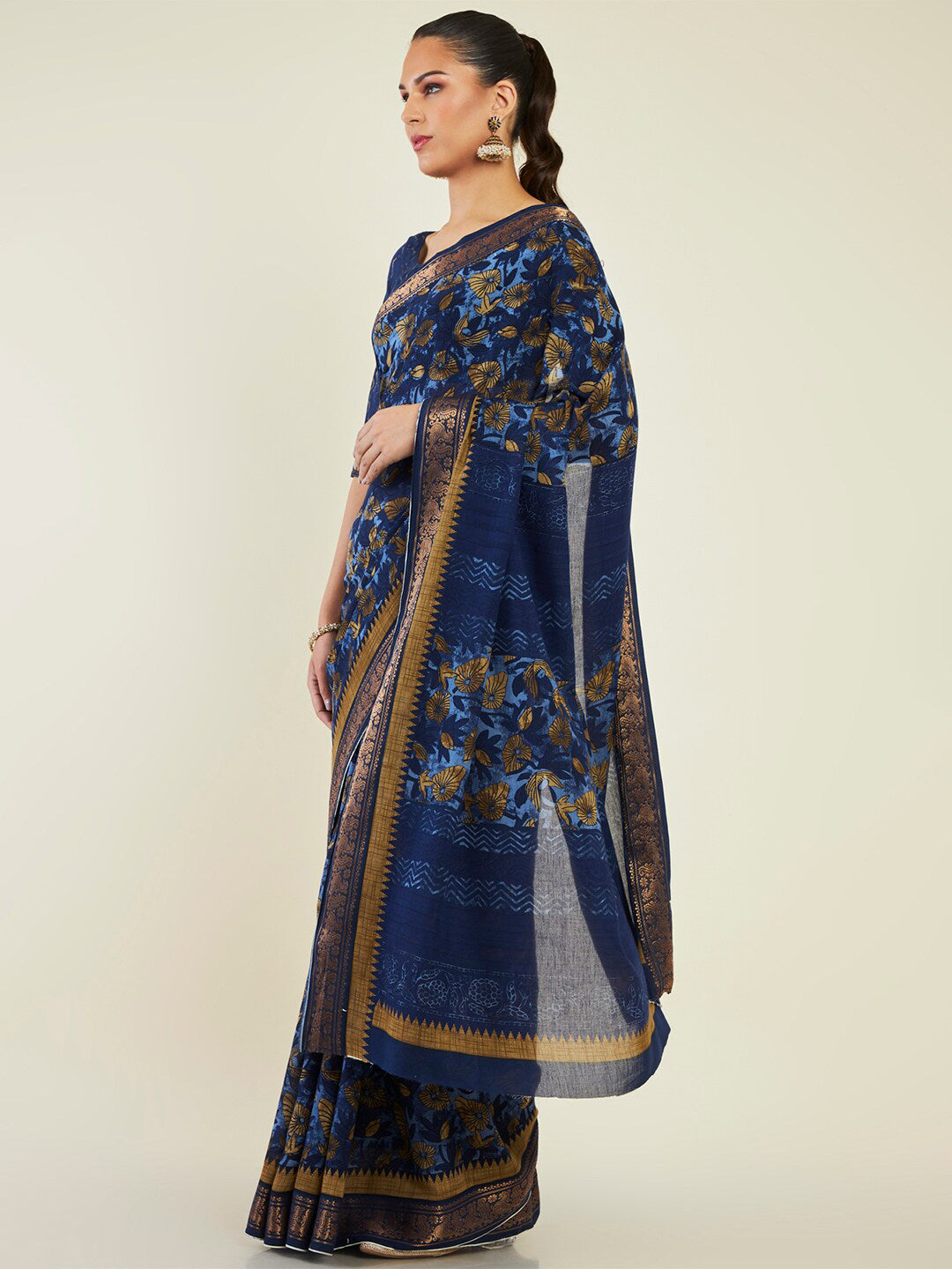 Soch Floral Printed Pure Cotton Saree - Distacart