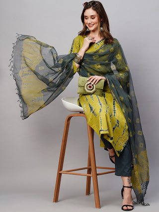 Kalini Women Tie & Dye V-Neck Regular Kurta with Trousers & With Dupatta - Distacart