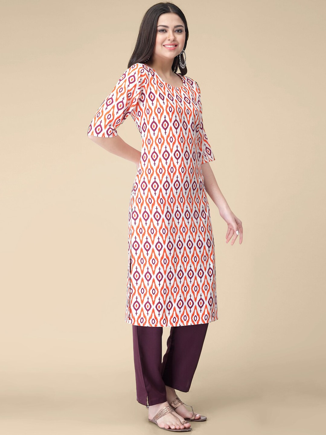 Kalini Geometric Printed Printed Regular Kurta with Trousers - Distacart