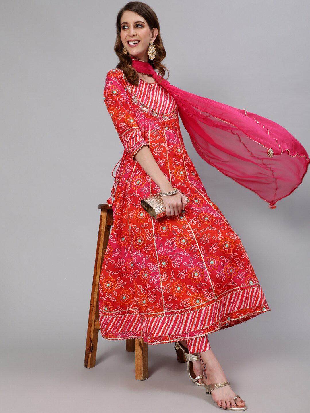 Ishin Women Pink & Red Bandhani Thread Work Pure Cotton Kurta with Trousers & Dupatta - Distacart