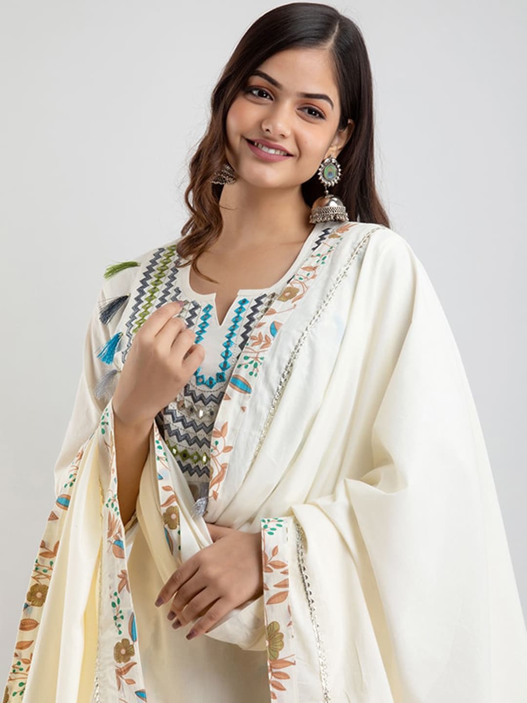 Kalini Off White Floral Yoke Desig Mirror Work Pure Cotton Kurta & Sharara With Dupatta - Distacart