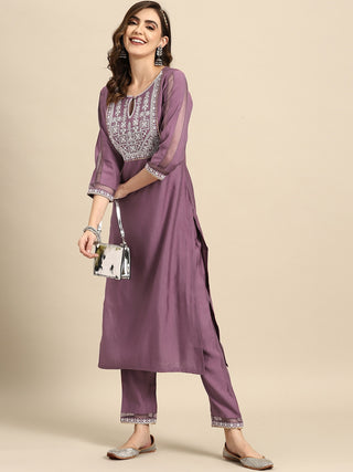 Sangria Ethnic Motifs Embroidered Thread Work Kurta With Trousers - Distacart