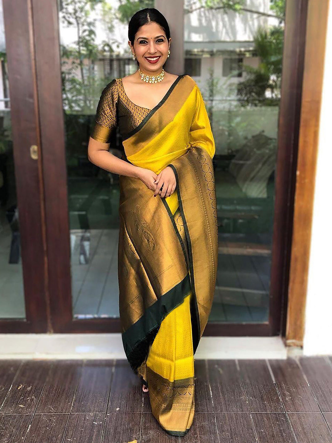 Kalini Geometric Woven Design Banarasi Silk Saree - Distacart