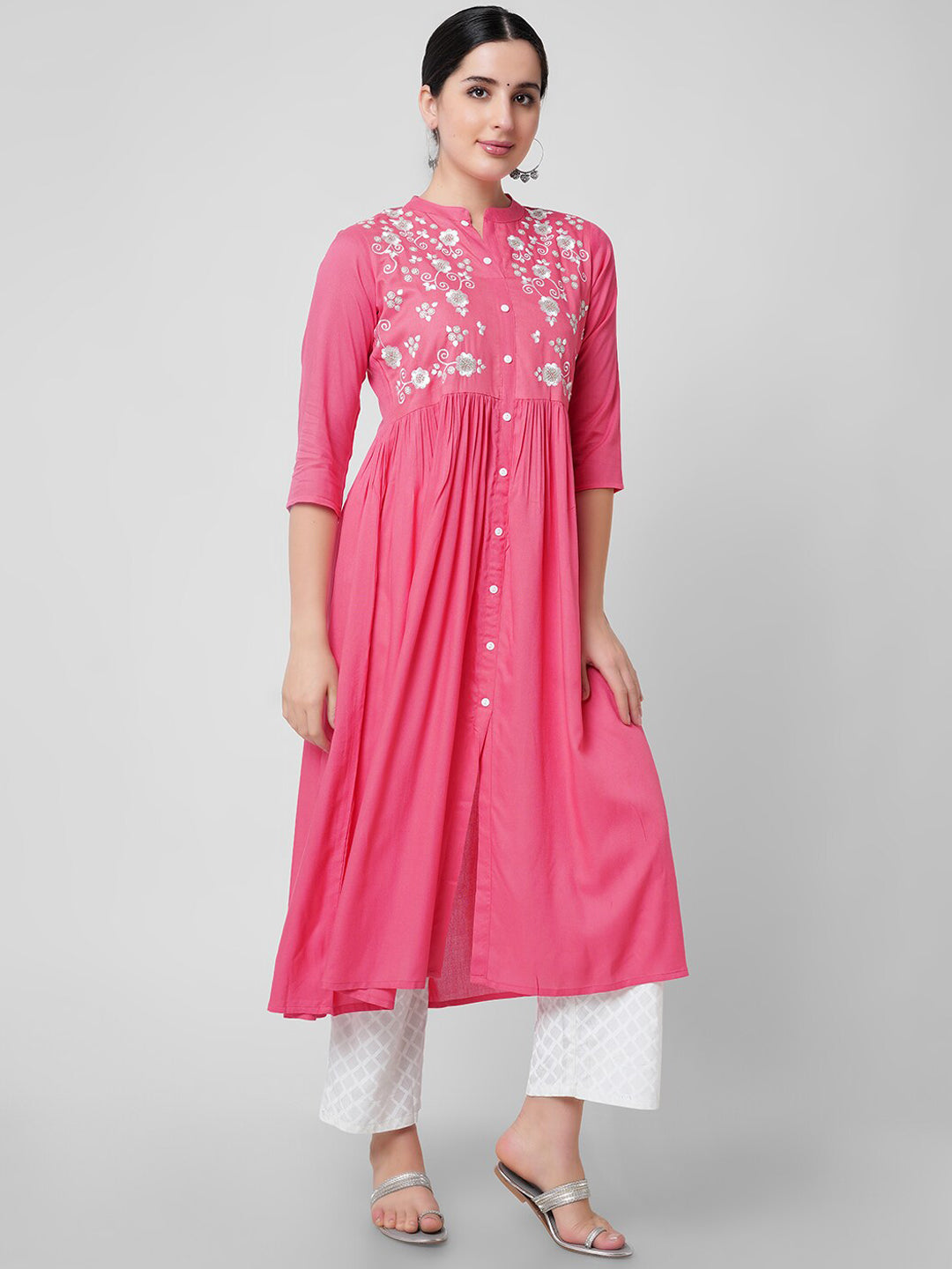 Kalini Women Peach-Coloured Floral Embroidered Handloom Kurta - Distacart