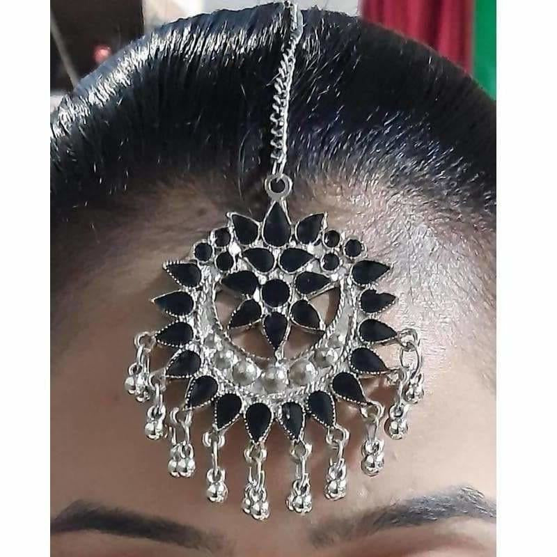 Black Color Kundan Maang Tikka
