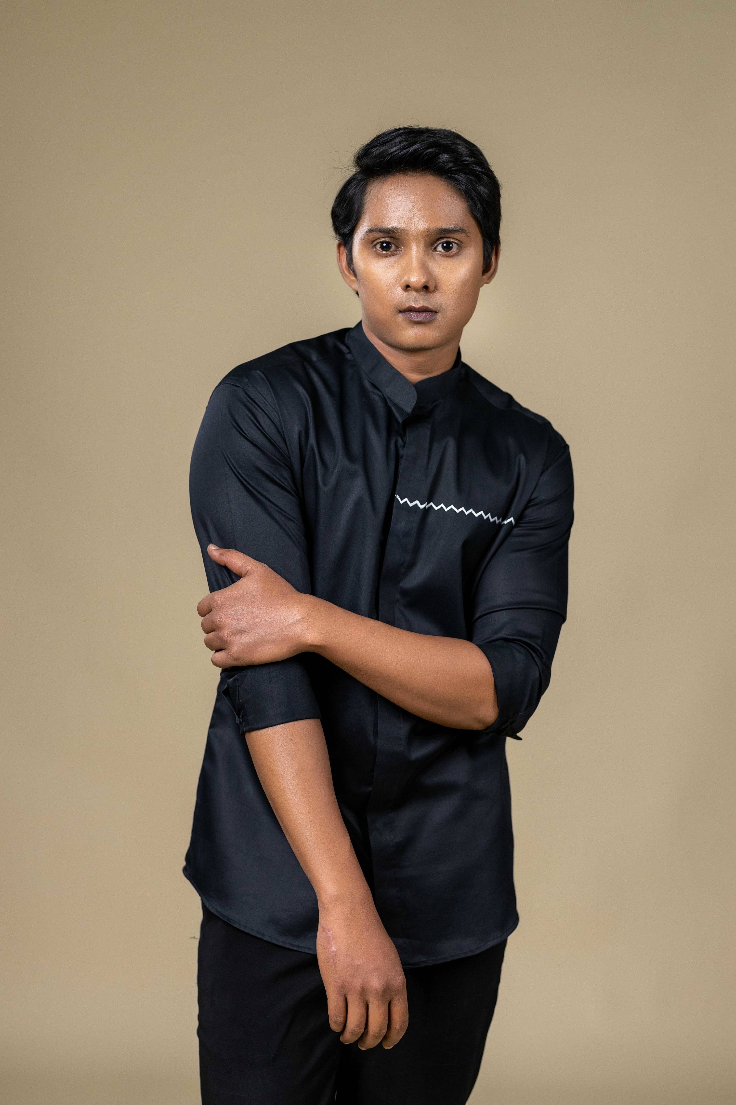 Black Vague Designer Men's Shirt by Hilo Designs - Distacart