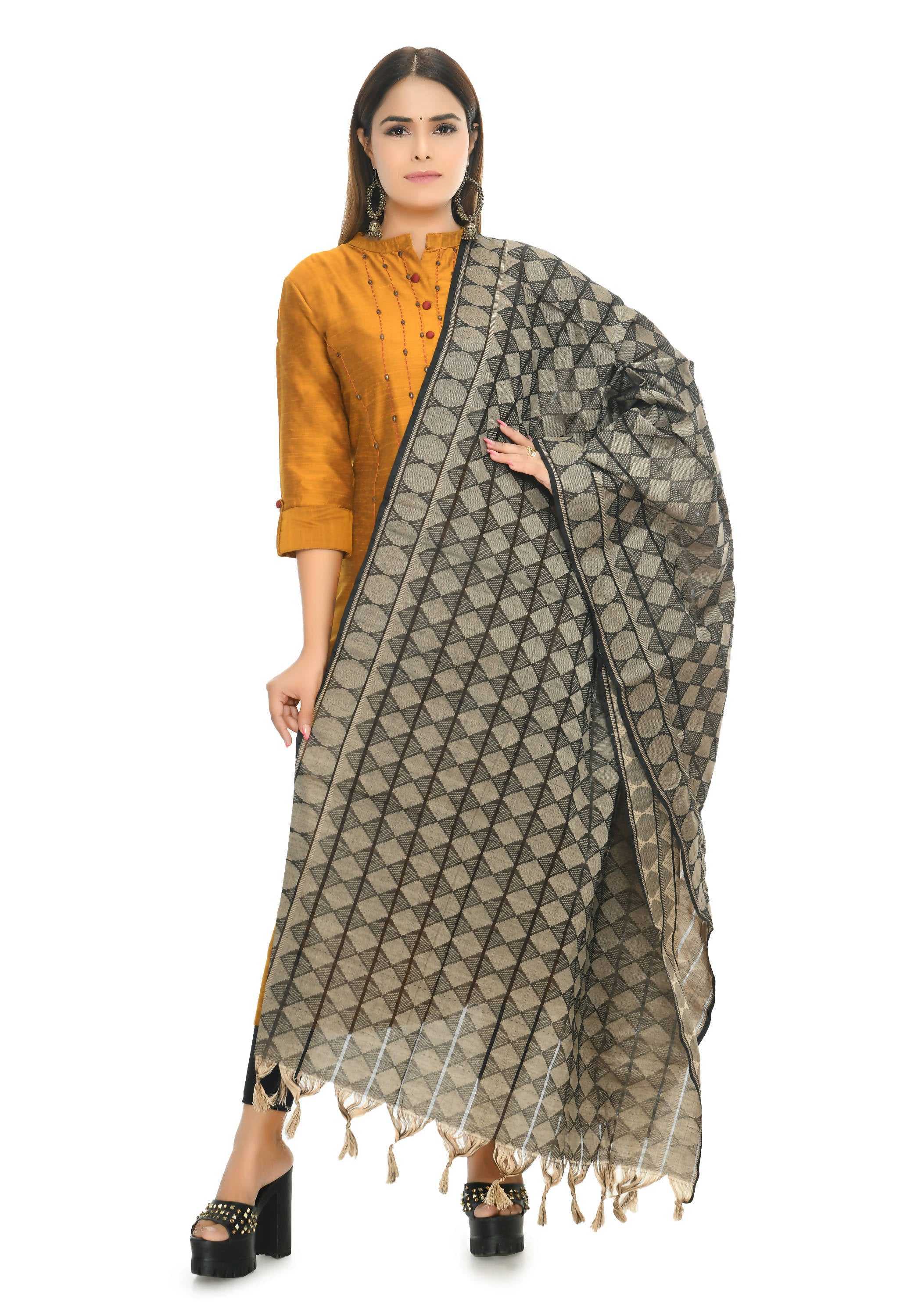 Mominos Fashion Moeza Handloom Black Color Cotton Dupatta - Distacart