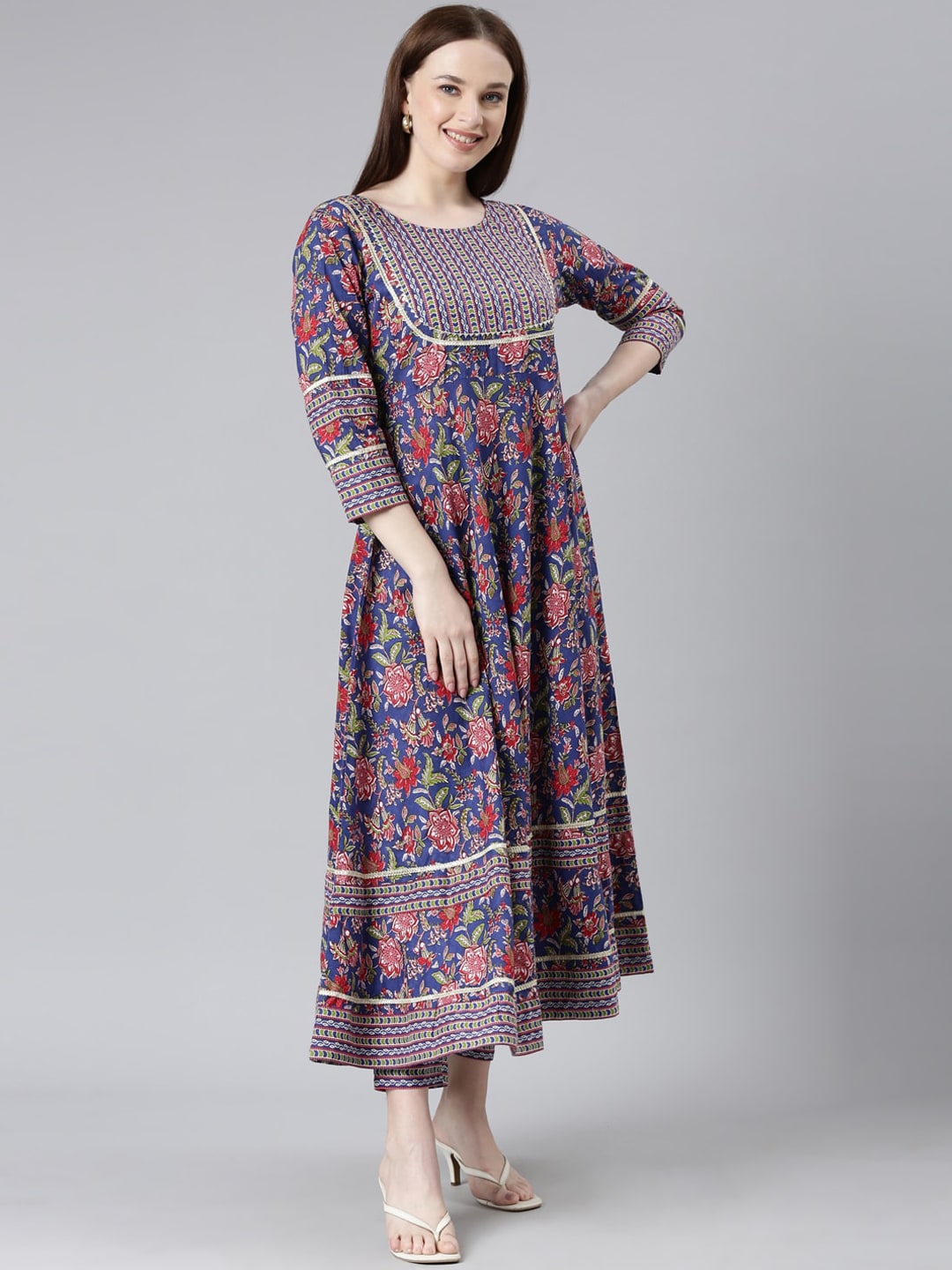 Kalini Floral Printed Gotta Patti Pure Cotton Kurta with Trousers & Dupatta - Distacart