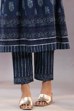 Thumbnail for Juniper Women Indigo Cotton Cambric Batik texture Printed Kurta, Pants and Dupatta Set - Distacart