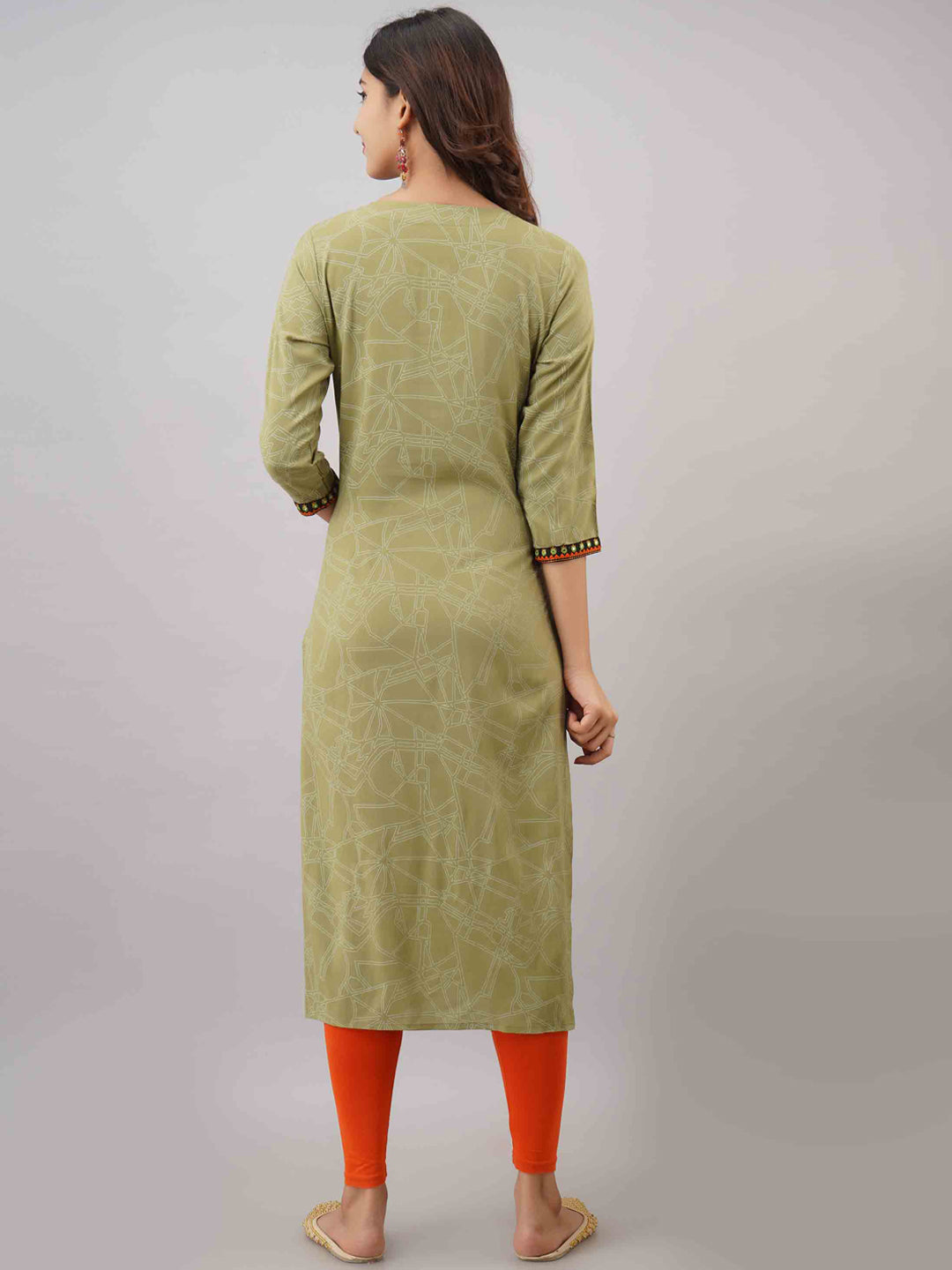 Kalini Women Green Geometric Yoke Design Mirror Work Kurta - Distacart