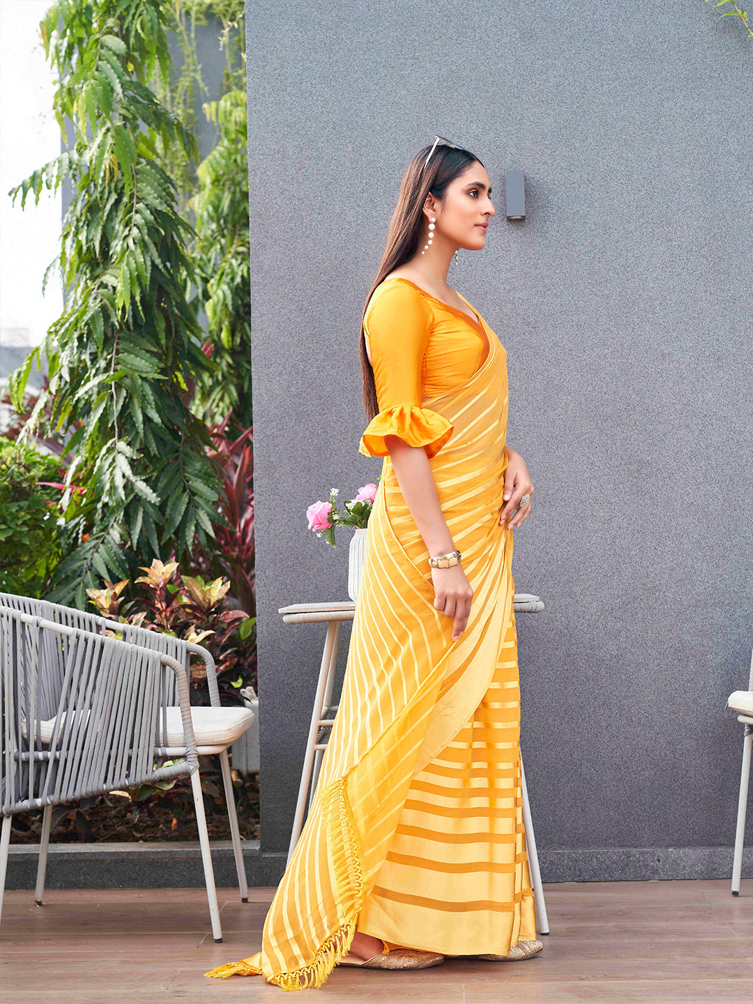 Tikhi Imli Striped Georgette Ready to Wear Saree - Distacart