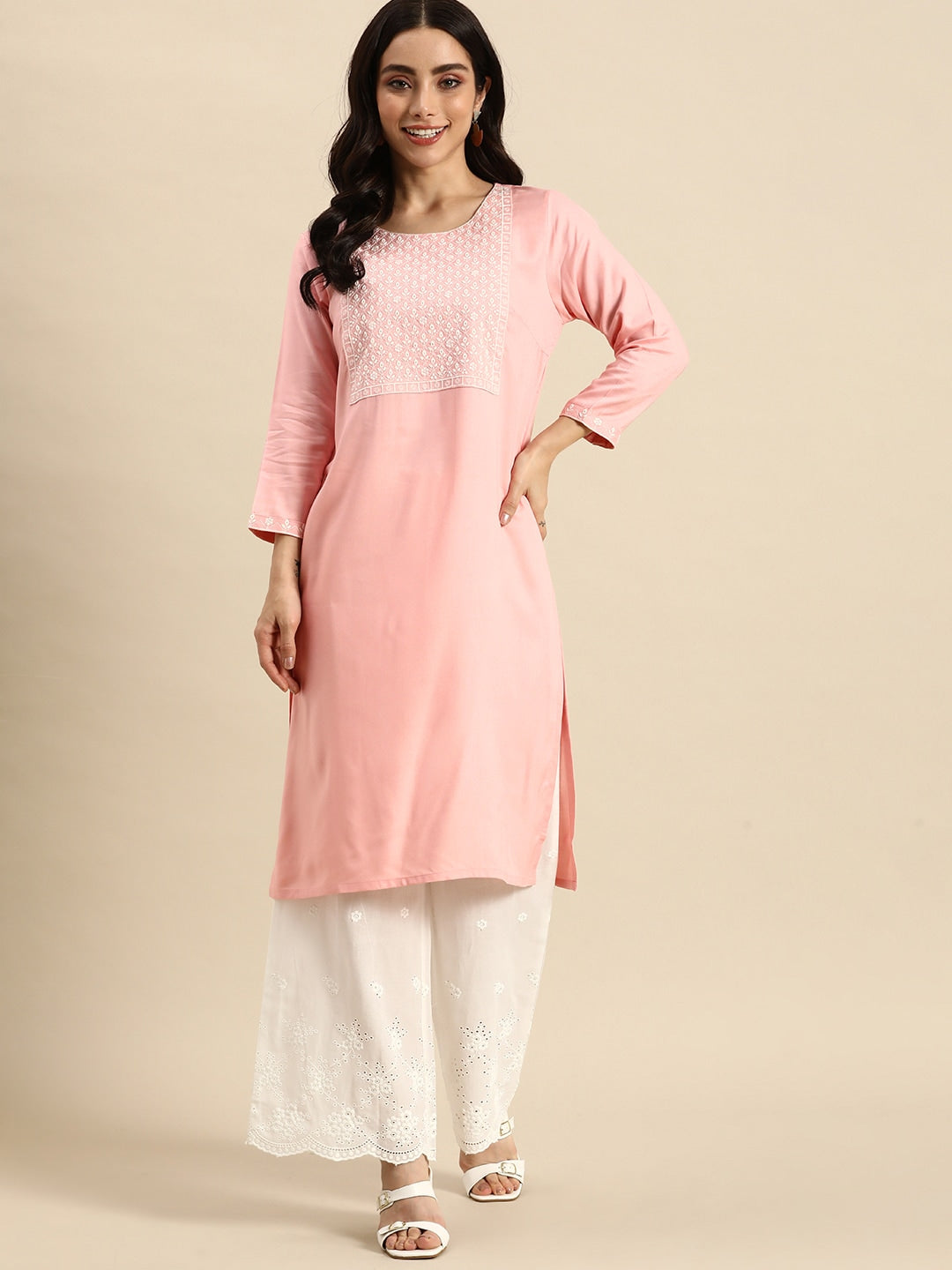 Sangria Women Floral Embroidered Kurta - Distacart