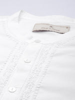 Thumbnail for House of Pataudi Men Pure Cotton Solid Chikankari Jashn Short Kurta - Distacart