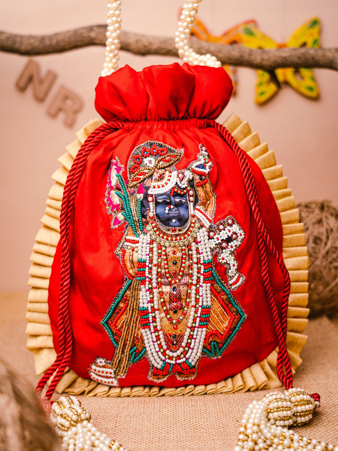 NR By Nidhi Rathi Red & White SHRINATHJI Embroidered Potli Clutch - Distacart