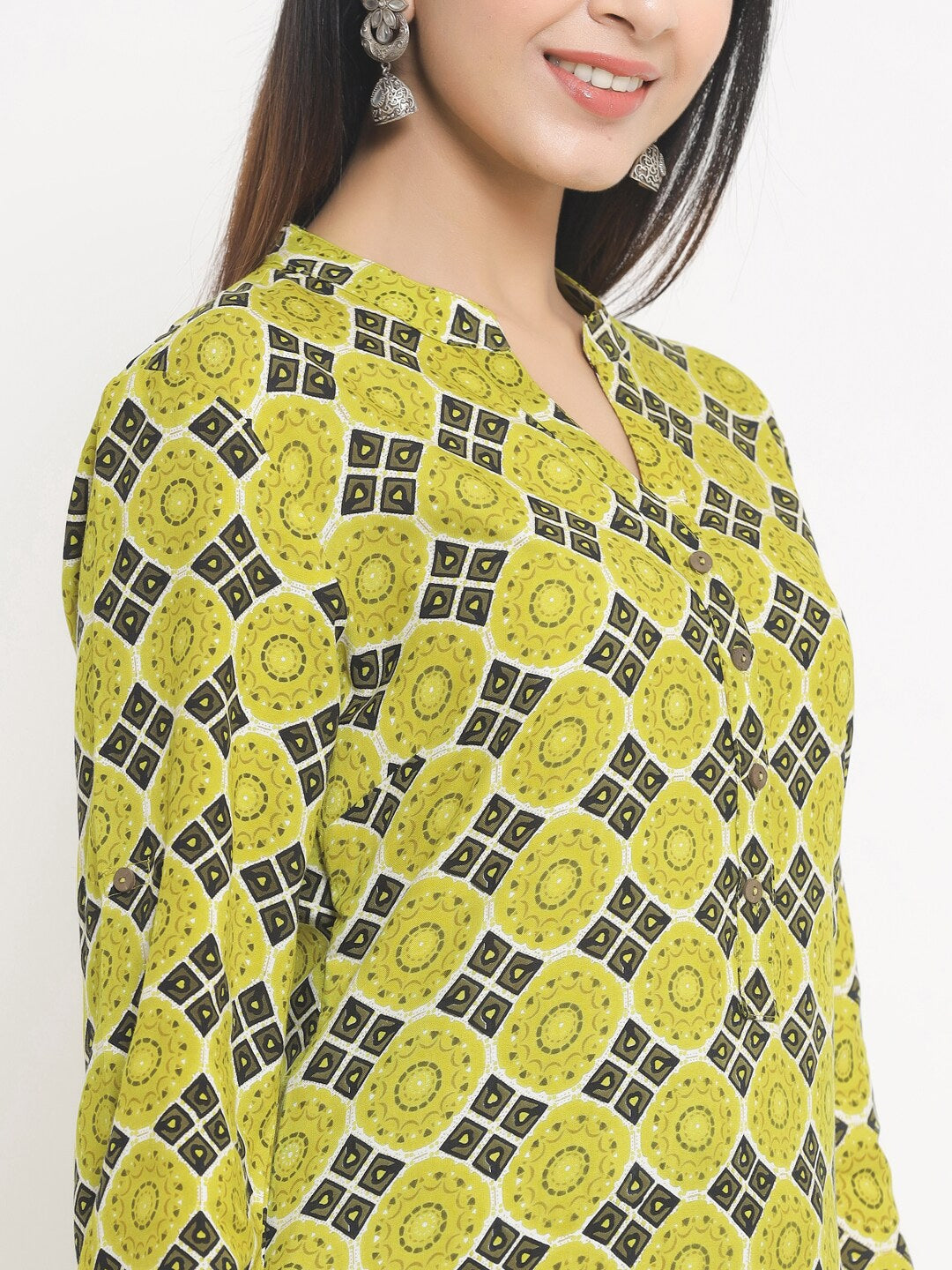 Sangria Women Green Printed Kurta with Trousers - Distacart