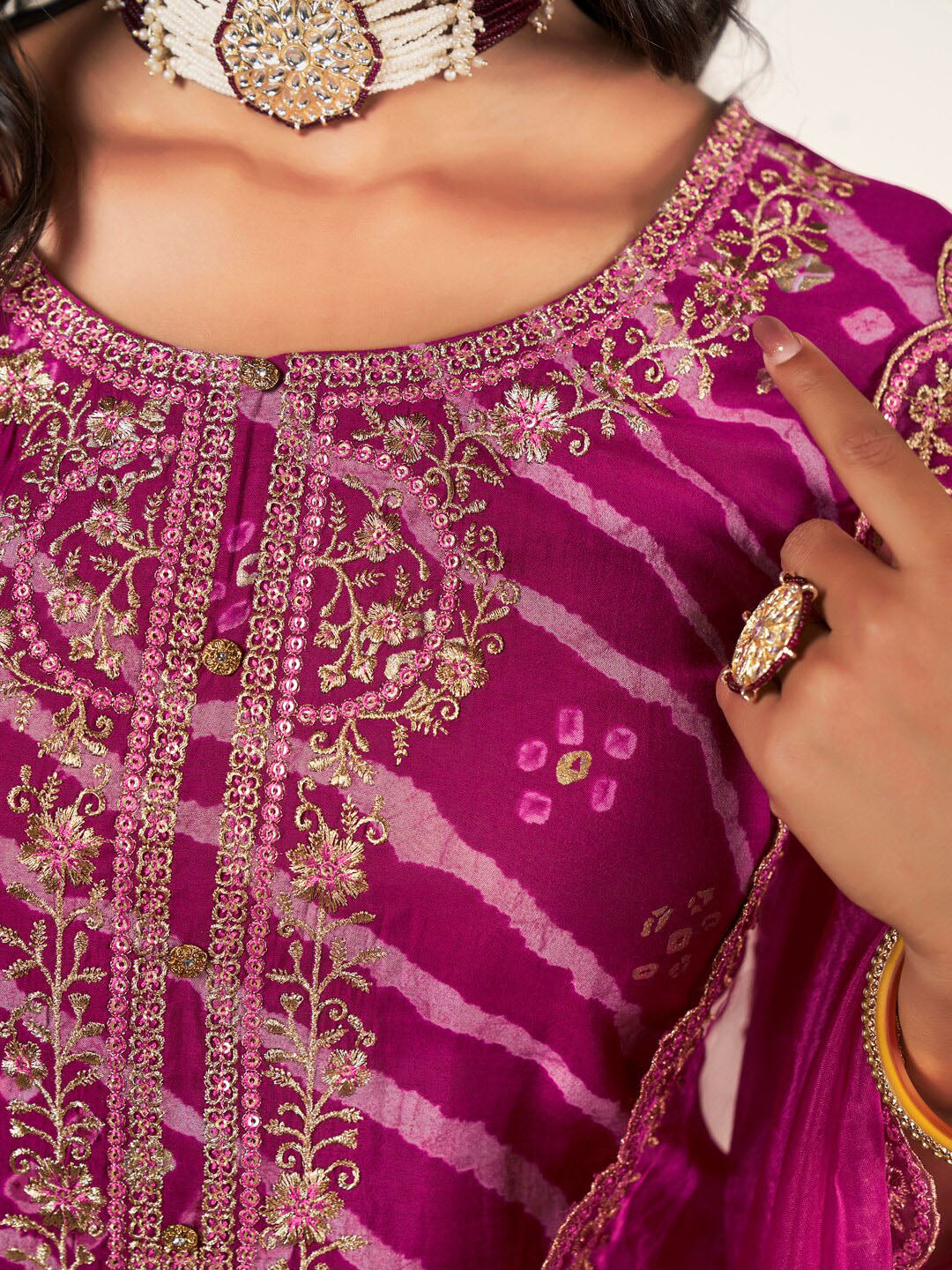 Sangria Leheriya Printed Embroidered Straight Kurta With Trousers & Dupatta - Distacart