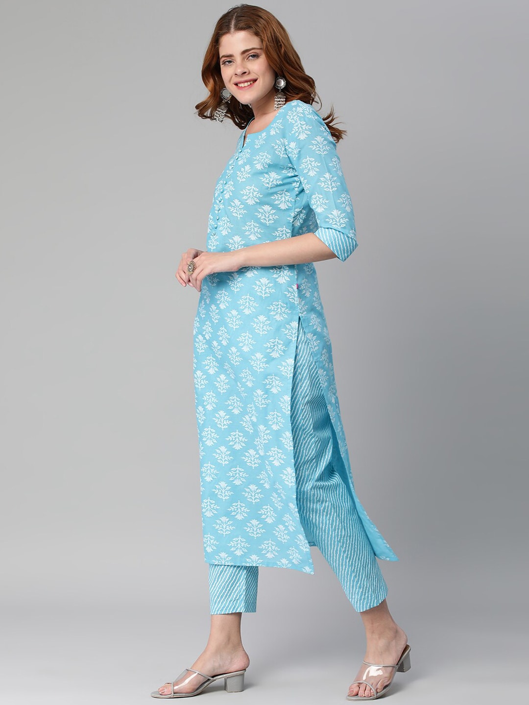 Kalini Floral Printed Notched Neck Straight Kurta With Trousers - Distacart