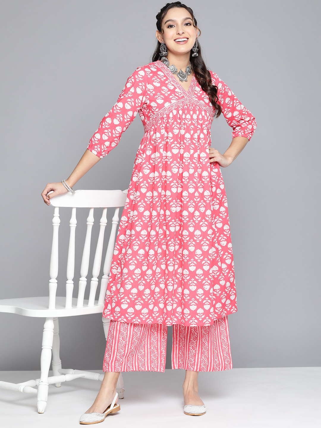 HERE&NOW Women Ethnic Motifs Printed Empire Pure Cotton Kurta With Palazzos - Distacart
