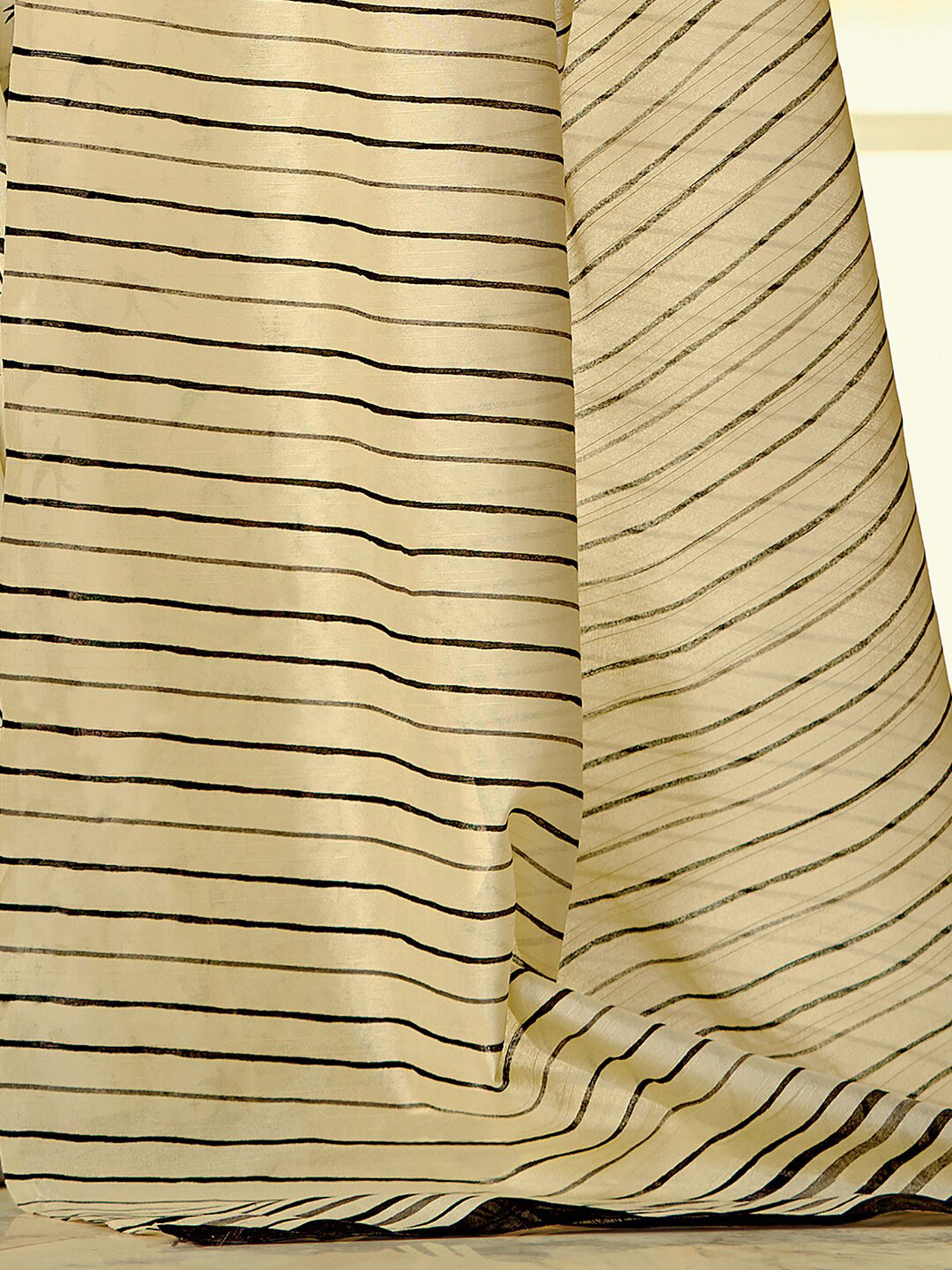 Kalini Ethnic Motifs Printed Saree - Distacart