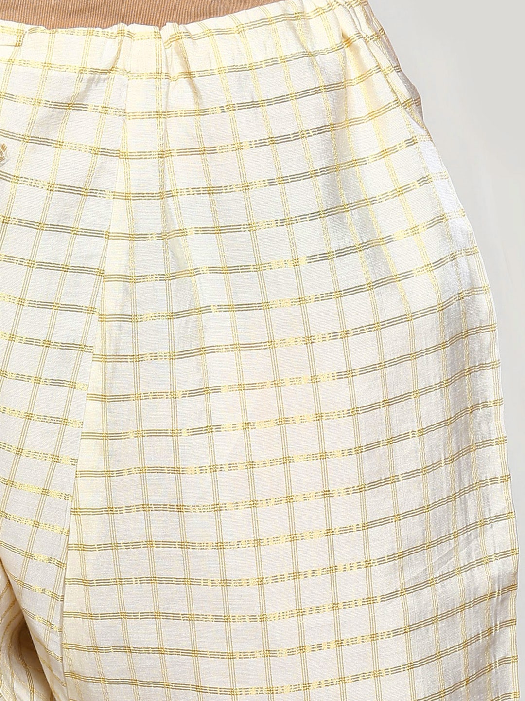 Sangria Women Off-White Printed Kurta with Crop Trousers - Distacart