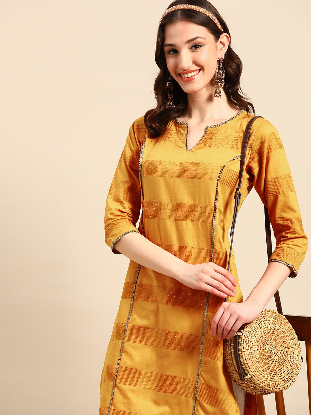 Sangria Embellished Cotton Kurta - Distacart