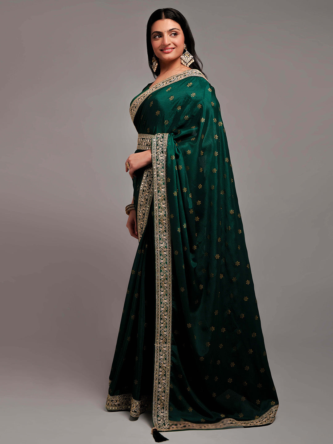 Kalini Floral Embroidered Saree - Distacart