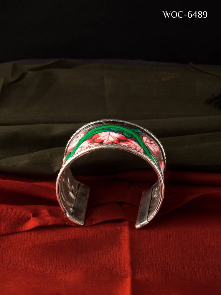 Mominos Fashion Johar Kamal Hand-painted brass kada/Bracelet