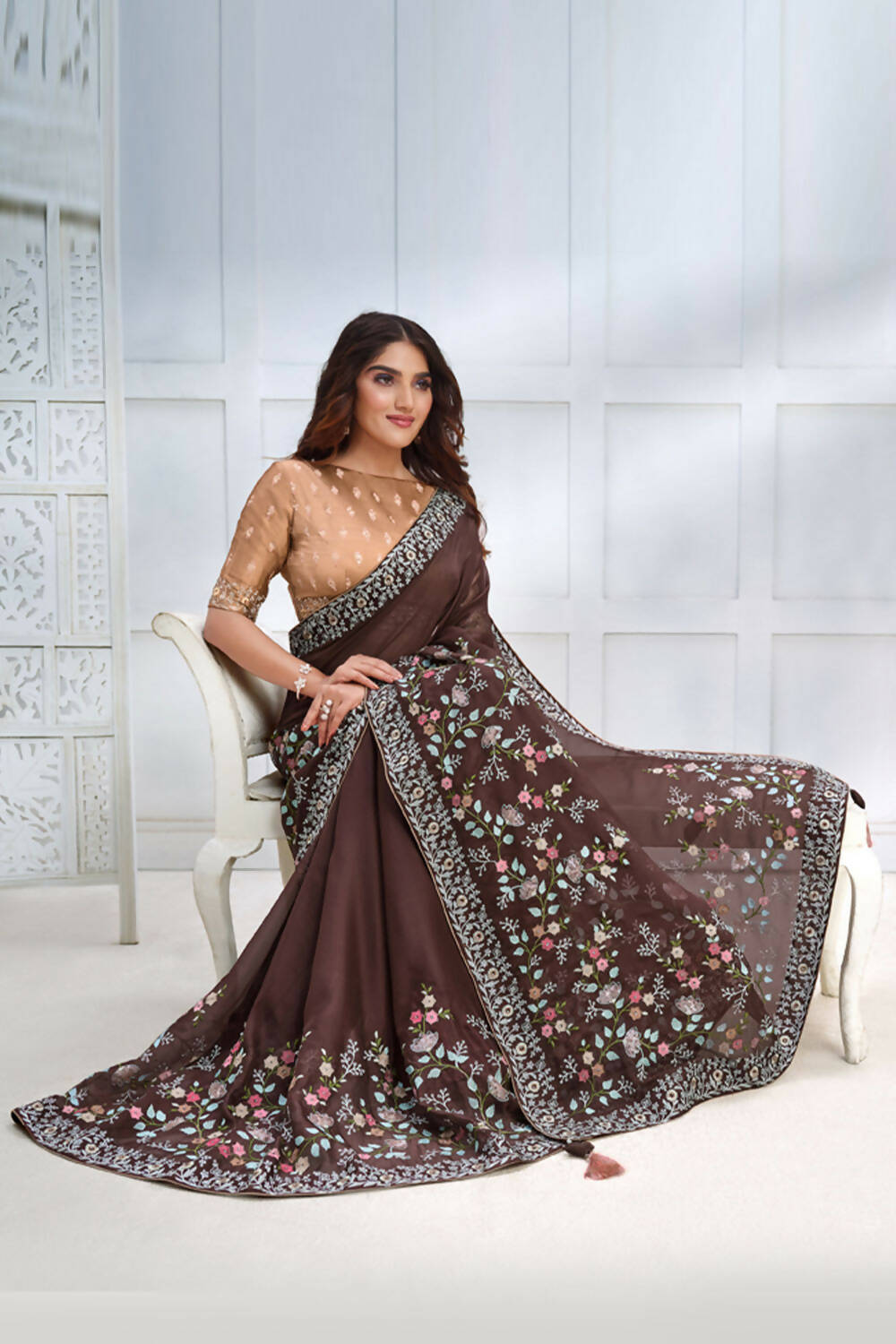 Brown Two Tone Georgette Silk Sequence Embroidered with Stone work Saree - Mohmanthan Majestica - Distacart