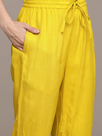 Thumbnail for Anubhutee Leheriya Embroidered Regular Kurta With Trousers & Dupatta - Distacart