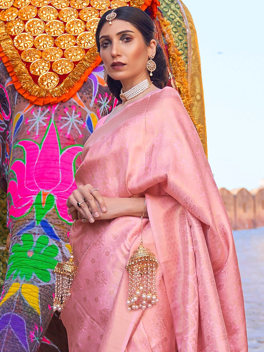 Mitera Pink & Gold-Toned Ethnic Motifs Zari Silk Blend Banarasi Saree - Distacart