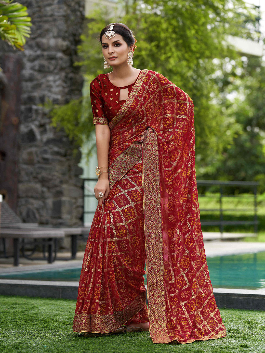 Mitera Ethnic Motifs Printed Pure Georgette Saree - Distacart