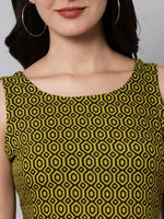 Thumbnail for Kalini Women Green Geometric Printed Kurta - Distacart