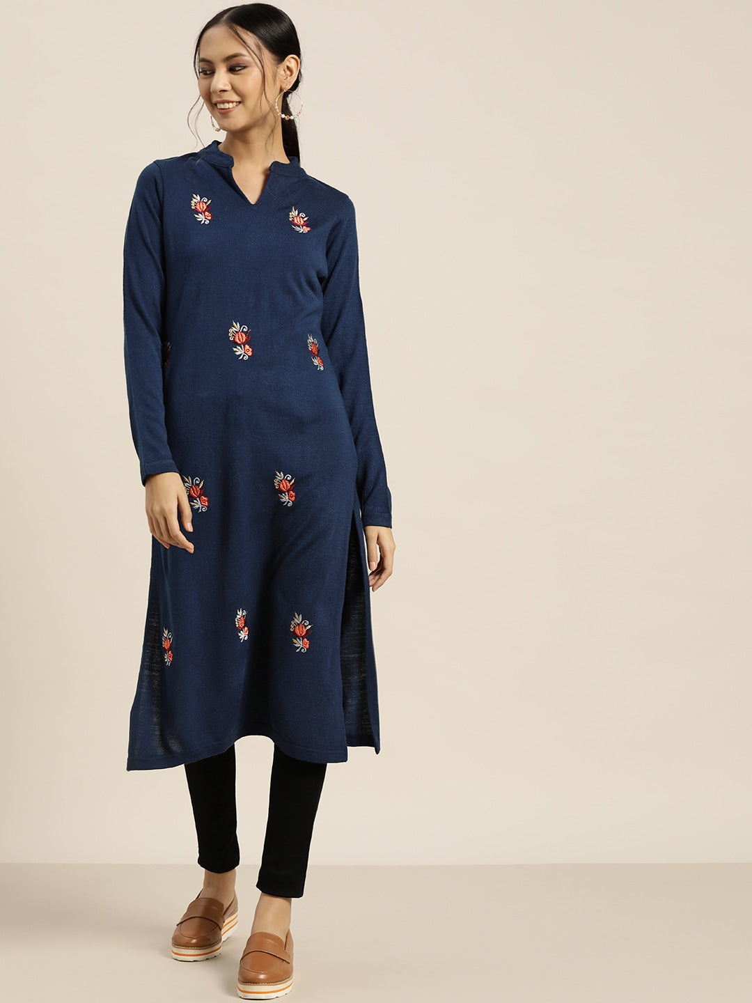 Sangria Deep Navy Blue Acrylic Winter Kurta - Distacart