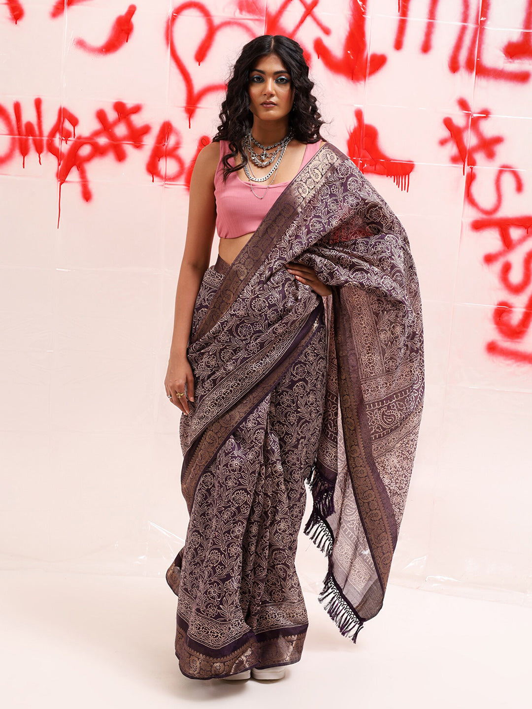Tikhi Imli Floral Ready to Wear Saree - Distacart
