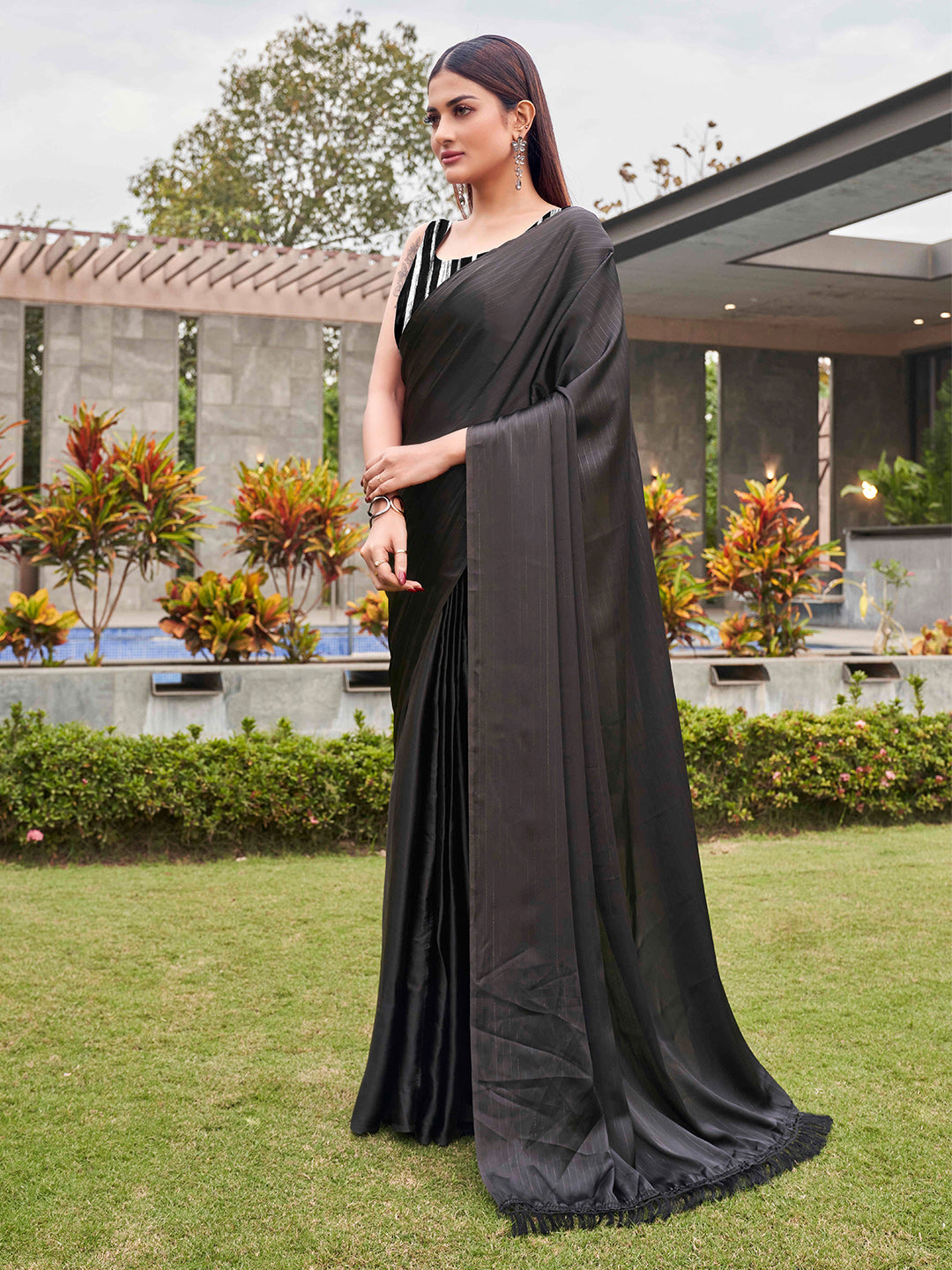 Tikhi Imli Striped Satin Ready to Wear Saree - Distacart