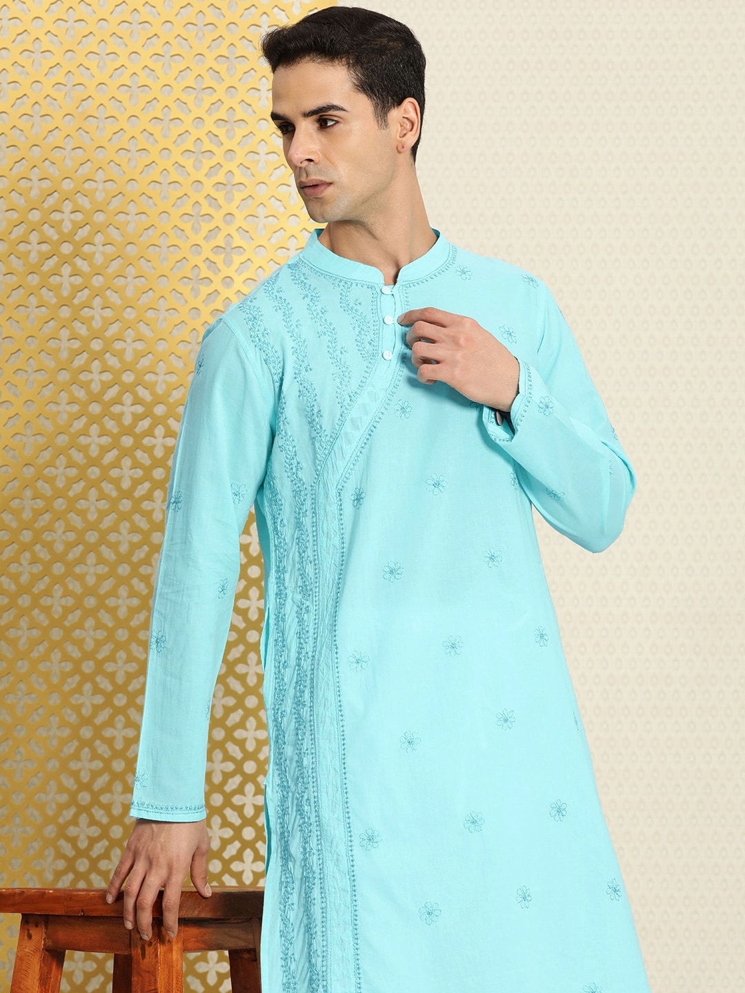 House of Pataudi Men Pure Cotton Embroidered Chikankari Jashn Kurta with Churidar - Distacart