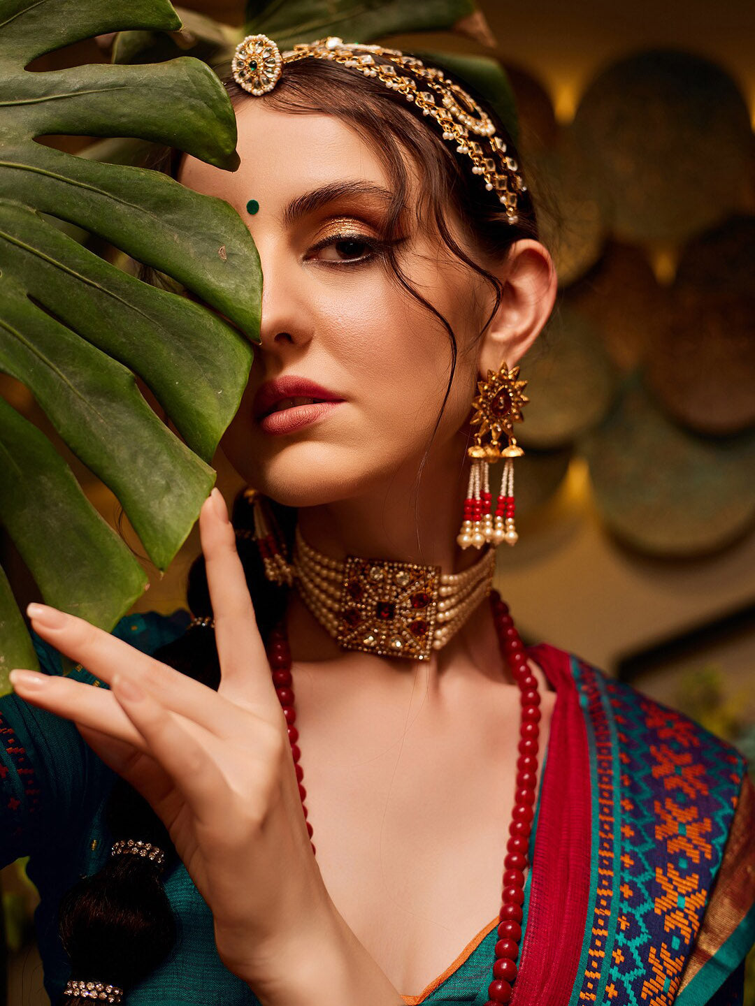 Kalini Geometric Woven Design Zari Detail Saree - Distacart