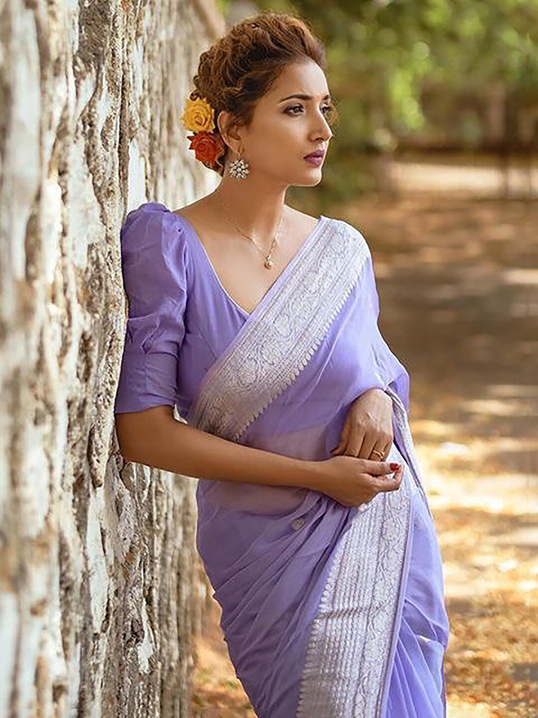Kalini Ethnic Woven Design Zari Banarasi Saree - Distacart