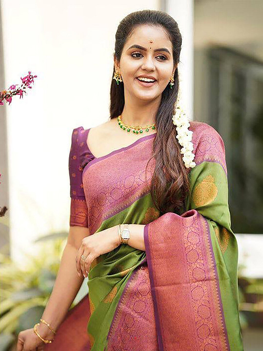 Kalini Ethnic Motifs Woven Design Zari Kanjeevaram Saree - Distacart