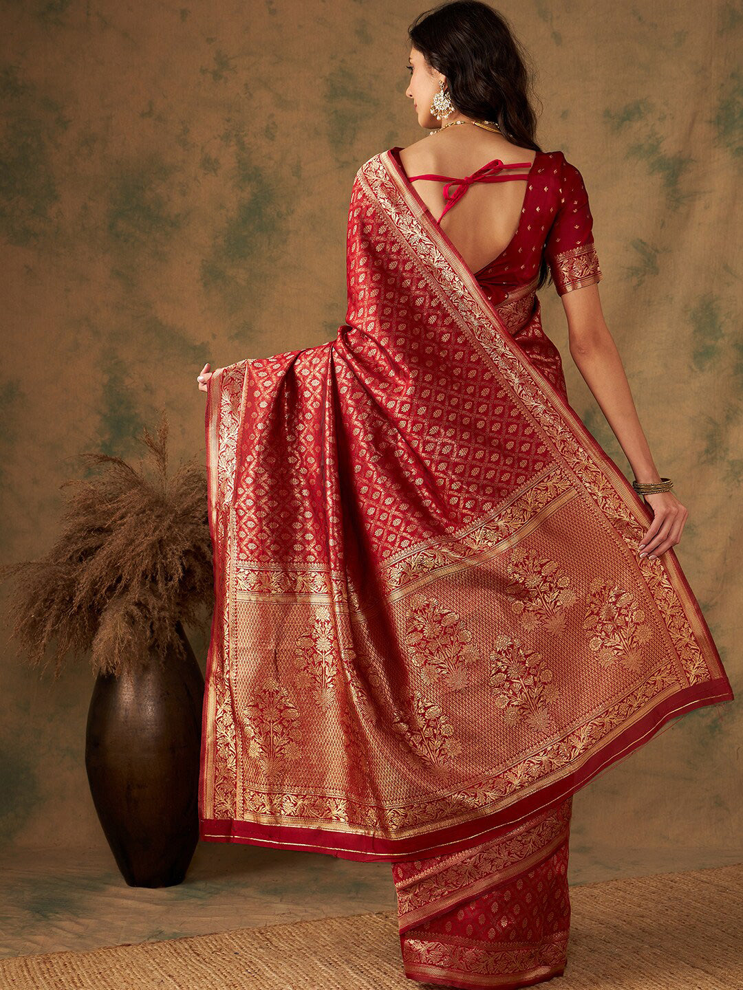 Sangria Red & Gold Toned Ethnic Motifs Woven Design Zari Banarasi Saree - Distacart