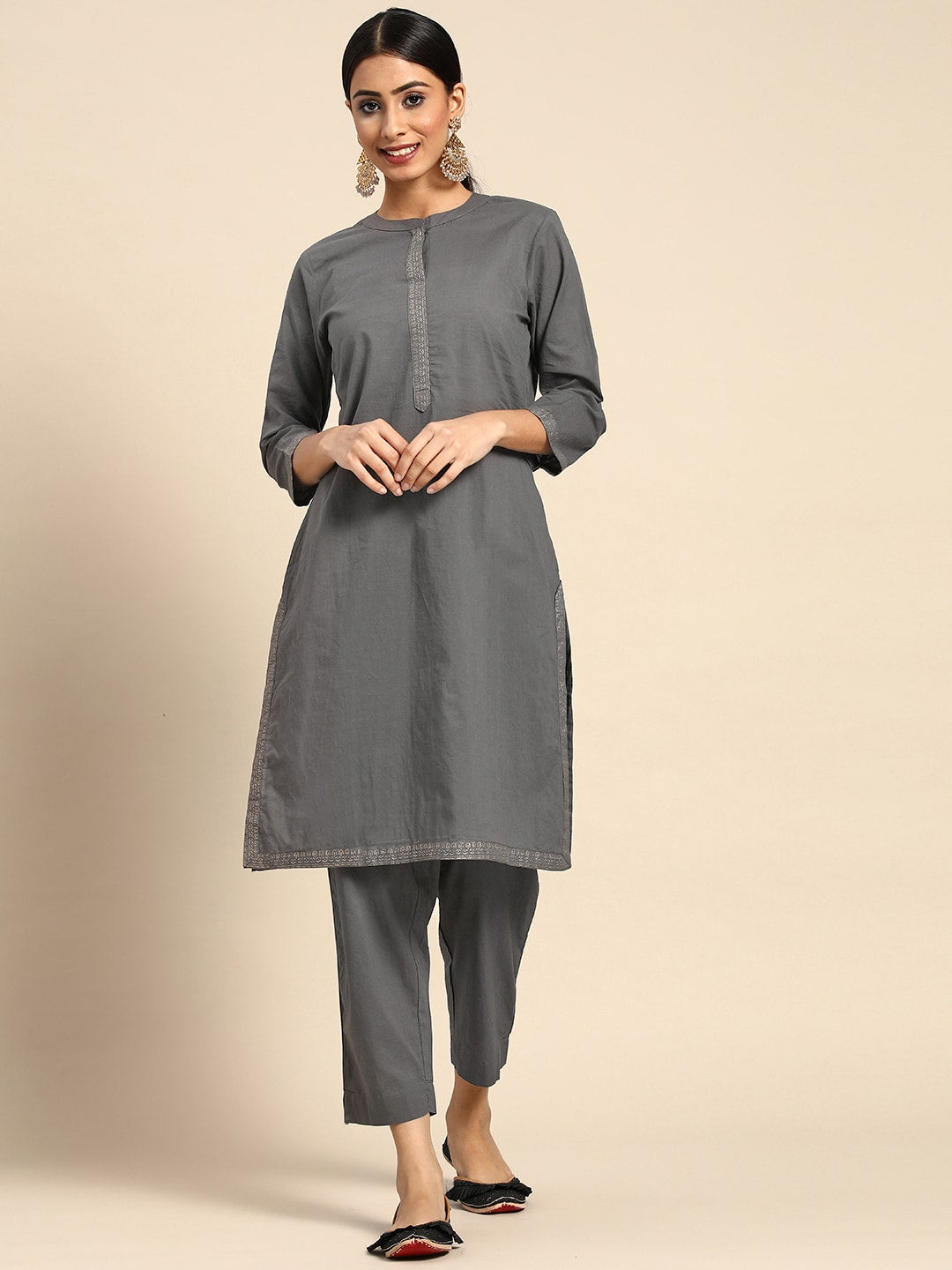 Sangria Women Charcoal Grey Pure Cotton Solid Kurta with Cropped Trousers - Distacart