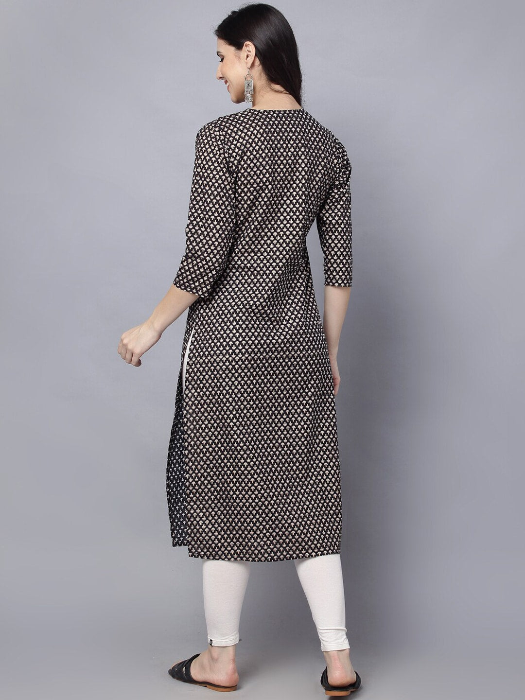 HERE&NOW Women Geometric Yoke Design Thread Work Kurta - Distacart
