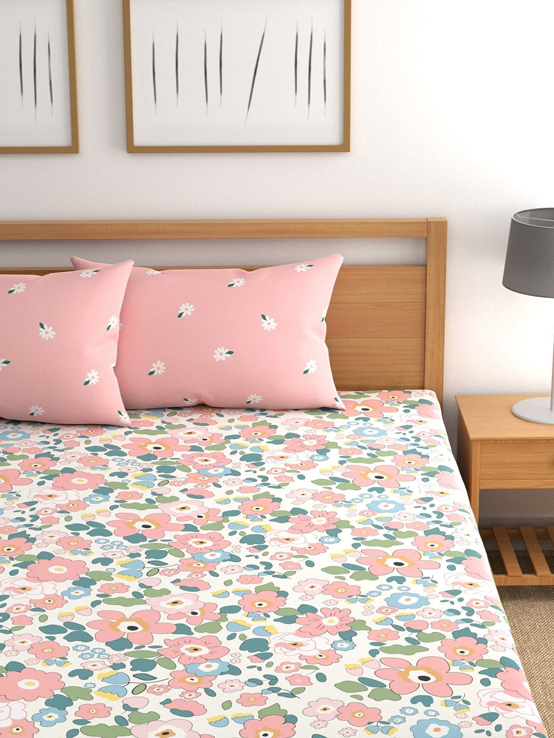 CHHAVI INDIA White & Pink Floral Ultra Soft 210 TC King Bedsheet with 2 Pillow Covers - Distacart