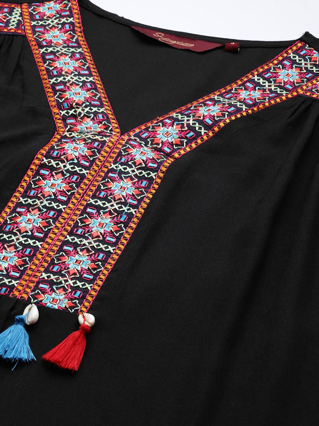 Sangria Women Front Slit Embroidered Bandhani Printed Kurta - Distacart