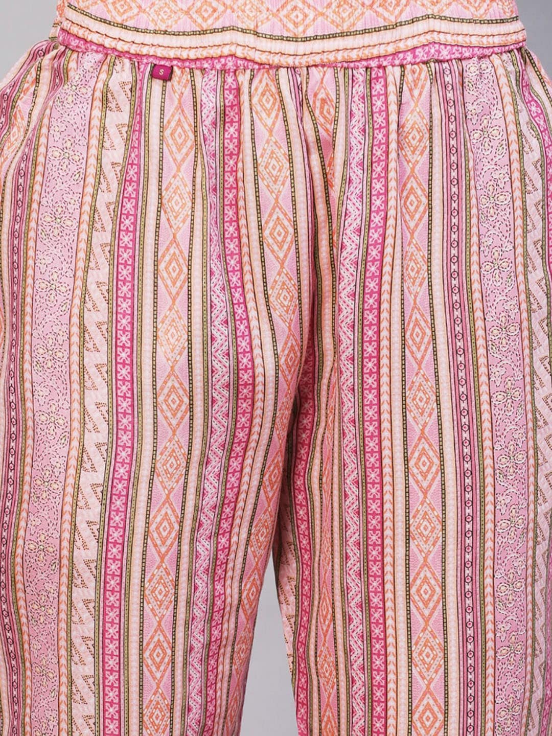 Kalini Floral Printed Regular Kurta With Trousers - Distacart