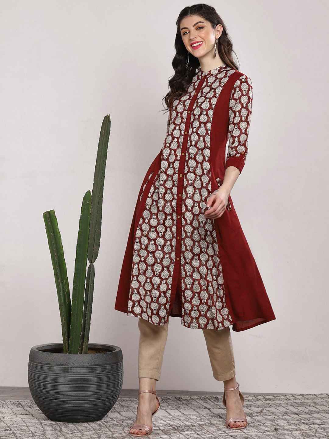 Sangria Women Maroon & Beige Printed Straight Kurta - Distacart