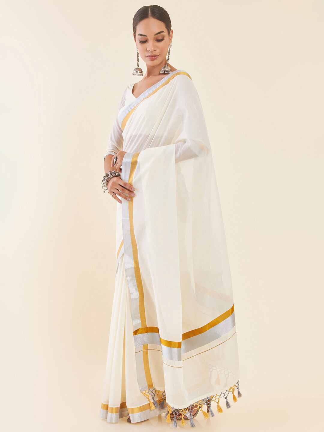Soch Off-White & Silver-Toned Zari Pure Cotton Kasavu Saree - Distacart